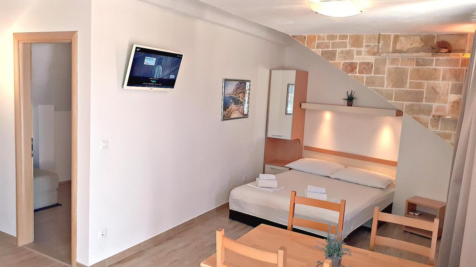 Apartments Villa Bonaca Baska Voda Ruang foto
