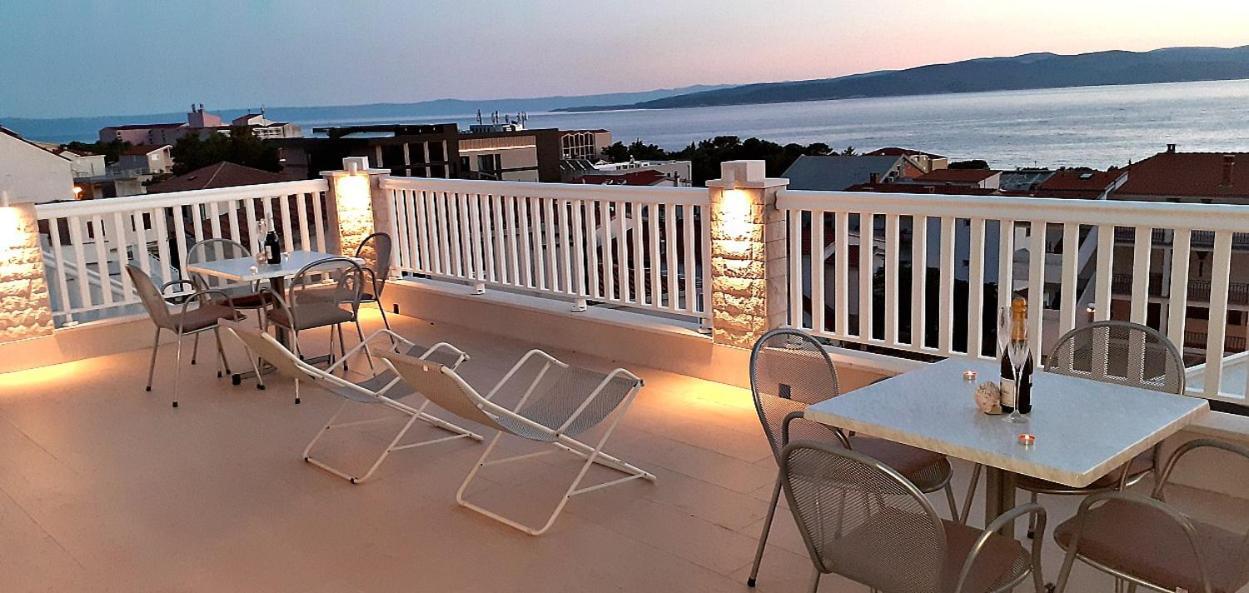 Apartments Villa Bonaca Baska Voda Bagian luar foto